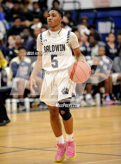 Thumbnail 2 in Baldwin vs. Plainview JFK (Section VIII Class AA Quarterfinal Playoff ) photogallery.