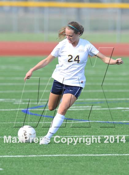 Thumbnail 1 in Highland Park vs. Waxahachie (UIL 4A Region 2 Semifinal) photogallery.