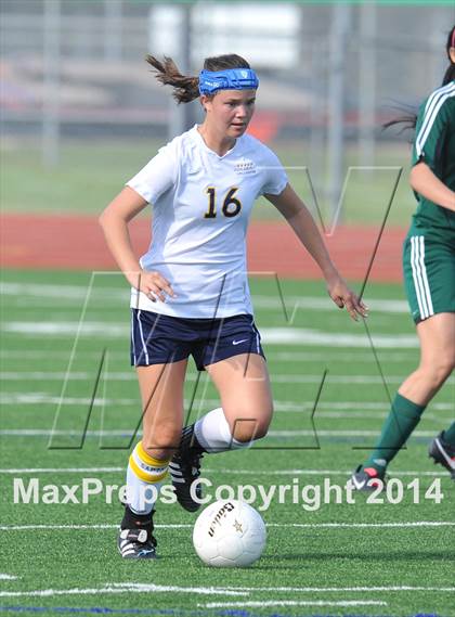 Thumbnail 1 in Highland Park vs. Waxahachie (UIL 4A Region 2 Semifinal) photogallery.