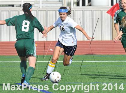 Thumbnail 2 in Highland Park vs. Waxahachie (UIL 4A Region 2 Semifinal) photogallery.