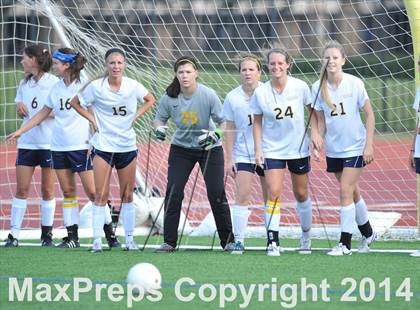Thumbnail 1 in Highland Park vs. Waxahachie (UIL 4A Region 2 Semifinal) photogallery.