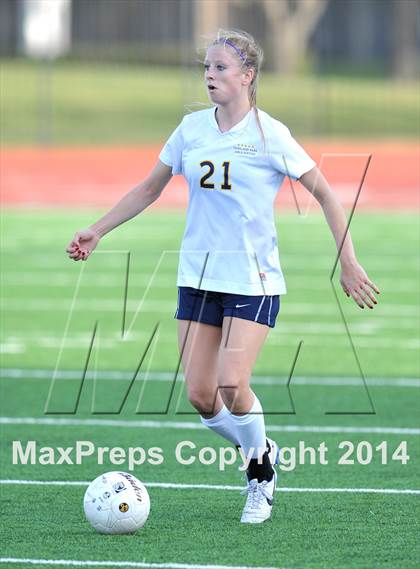 Thumbnail 2 in Highland Park vs. Waxahachie (UIL 4A Region 2 Semifinal) photogallery.