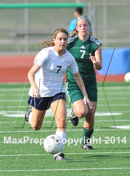 Thumbnail 1 in Highland Park vs. Waxahachie (UIL 4A Region 2 Semifinal) photogallery.