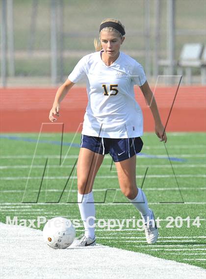Thumbnail 1 in Highland Park vs. Waxahachie (UIL 4A Region 2 Semifinal) photogallery.