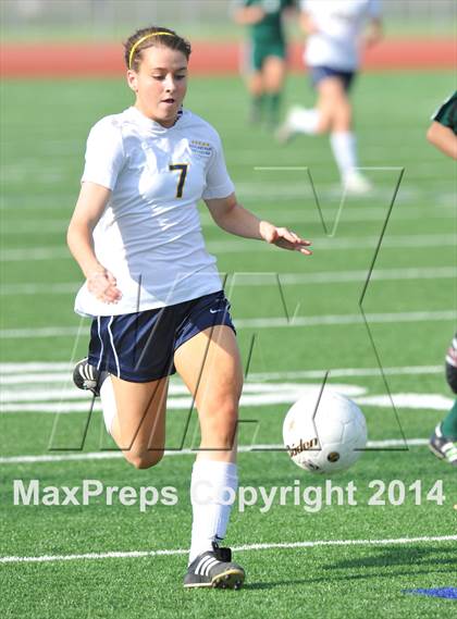 Thumbnail 3 in Highland Park vs. Waxahachie (UIL 4A Region 2 Semifinal) photogallery.