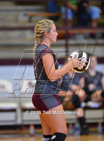 Thumbnail 1 in Clarksville @ Morrilton photogallery.