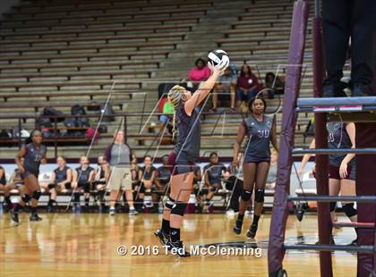 Thumbnail 2 in Clarksville @ Morrilton photogallery.