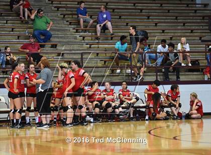 Thumbnail 3 in Clarksville @ Morrilton photogallery.