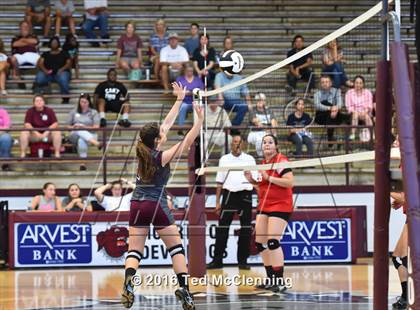 Thumbnail 3 in Clarksville @ Morrilton photogallery.
