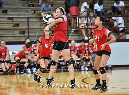 Thumbnail 2 in Clarksville @ Morrilton photogallery.