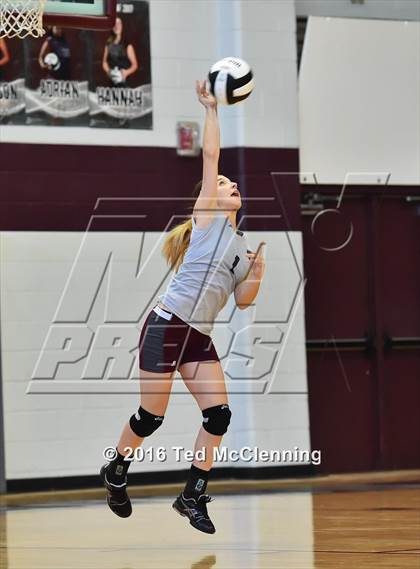 Thumbnail 2 in Clarksville @ Morrilton photogallery.