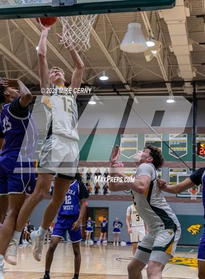 Thumbnail 2 in West @ Basehor-Linwood photogallery.