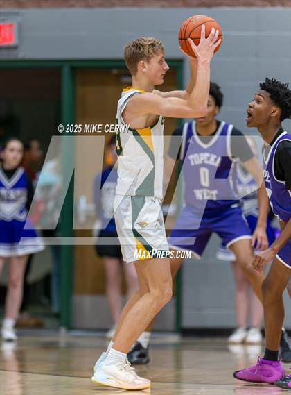 Thumbnail 3 in West @ Basehor-Linwood photogallery.
