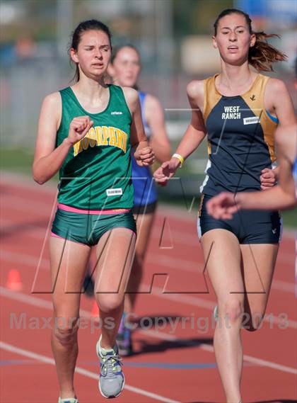 Thumbnail 1 in 2013 Ventura Invitational Girls FR/SH 4X1600 Relay photogallery.