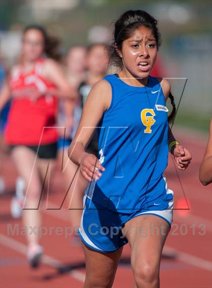 Thumbnail 3 in 2013 Ventura Invitational Girls FR/SH 4X1600 Relay photogallery.