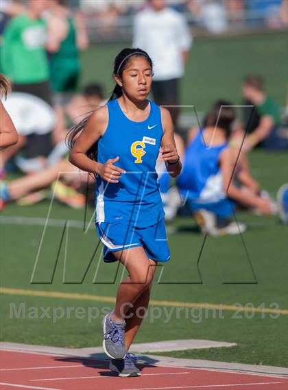 Thumbnail 1 in 2013 Ventura Invitational Girls FR/SH 4X1600 Relay photogallery.