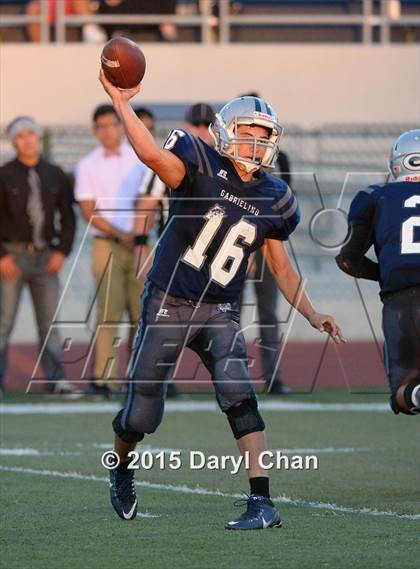 Thumbnail 1 in Clairemont @ Gabrielino photogallery.