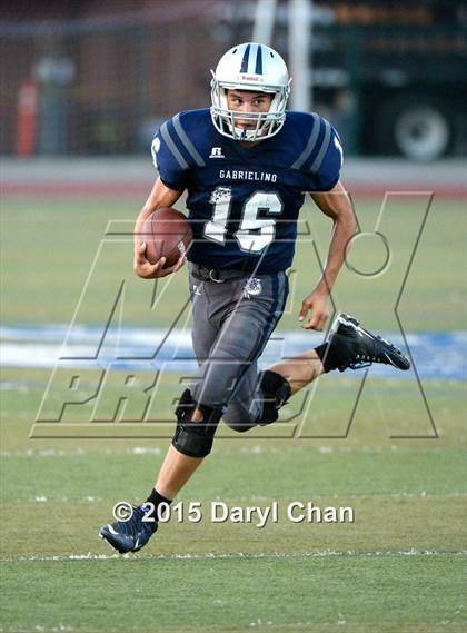 Thumbnail 1 in Clairemont @ Gabrielino photogallery.