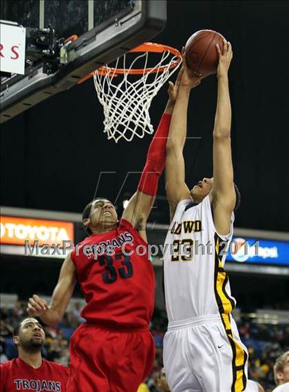 Thumbnail 3 in Lutheran vs. Bishop O'Dowd (CIF State D3 Final) photogallery.