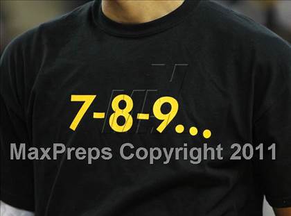 Thumbnail 1 in Lutheran vs. Bishop O'Dowd (CIF State D3 Final) photogallery.