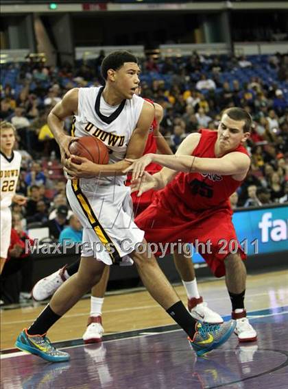 Thumbnail 1 in Lutheran vs. Bishop O'Dowd (CIF State D3 Final) photogallery.