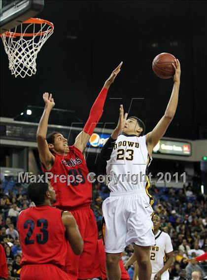 Thumbnail 3 in Lutheran vs. Bishop O'Dowd (CIF State D3 Final) photogallery.