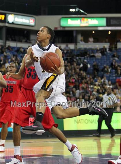Thumbnail 1 in Lutheran vs. Bishop O'Dowd (CIF State D3 Final) photogallery.