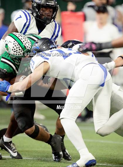 Thumbnail 1 in Byron Nelson vs Southlake Carroll (UIL 6A Football Regional Quarterfinals) photogallery.