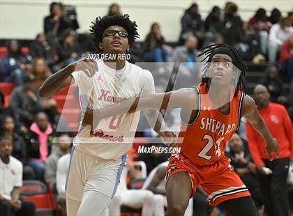 Thumbnail 1 in Shepard vs. Kenwood (IHSA Class 4A Regional Semifinal) photogallery.