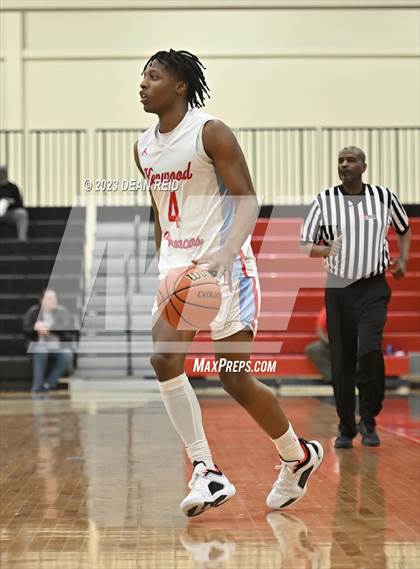 Thumbnail 1 in Shepard vs. Kenwood (IHSA Class 4A Regional Semifinal) photogallery.