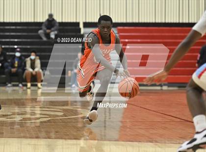 Thumbnail 2 in Shepard vs. Kenwood (IHSA Class 4A Regional Semifinal) photogallery.