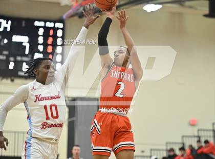 Thumbnail 1 in Shepard vs. Kenwood (IHSA Class 4A Regional Semifinal) photogallery.