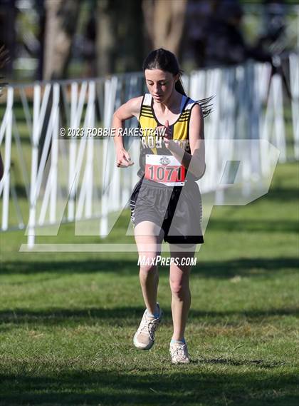 Thumbnail 3 in UIL Cross Country 1A Finals (3200M) photogallery.