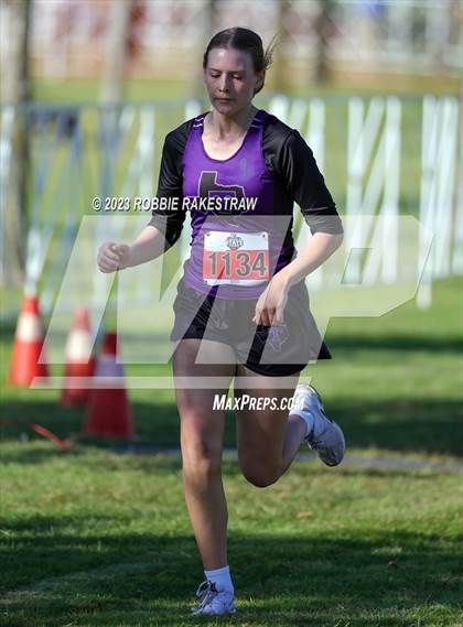 Thumbnail 3 in UIL Cross Country 1A Finals (3200M) photogallery.
