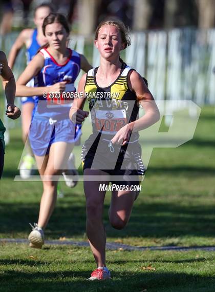 Thumbnail 1 in UIL Cross Country 1A Finals (3200M) photogallery.