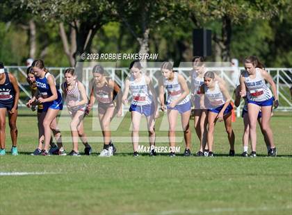 Thumbnail 1 in UIL Cross Country 1A Finals (3200M) photogallery.
