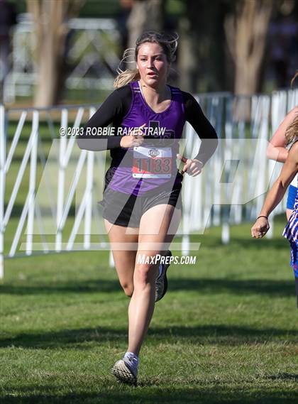 Thumbnail 2 in UIL Cross Country 1A Finals (3200M) photogallery.
