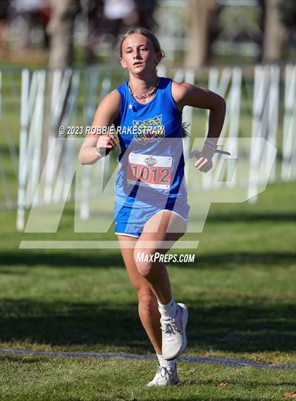 Thumbnail 1 in UIL Cross Country 1A Finals (3200M) photogallery.