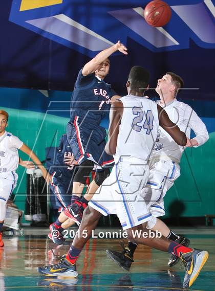 Thumbnail 1 in Eastchester vs Saunders (Hoops for a Cure Showcase) photogallery.