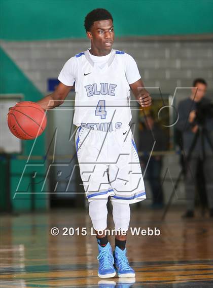 Thumbnail 1 in Eastchester vs Saunders (Hoops for a Cure Showcase) photogallery.