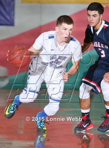 Thumbnail 3 in Eastchester vs Saunders (Hoops for a Cure Showcase) photogallery.