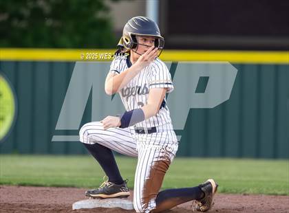 Thumbnail 3 in Collierville @ Arlington photogallery.