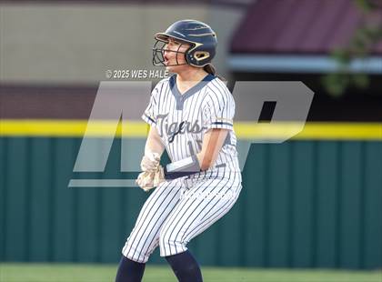 Thumbnail 3 in Collierville @ Arlington photogallery.