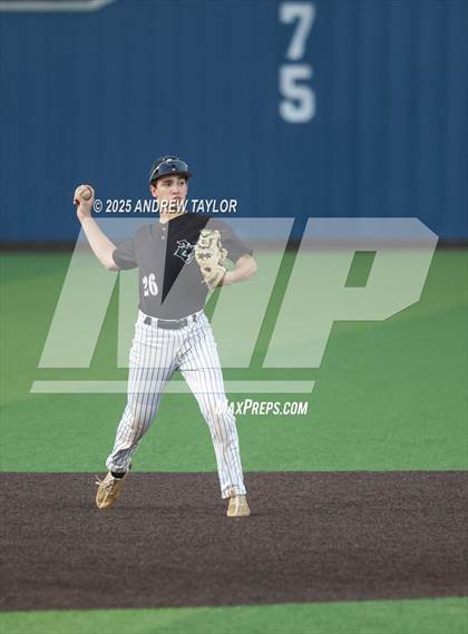 Thumbnail 2 in Clear Falls @ Kingwood photogallery.