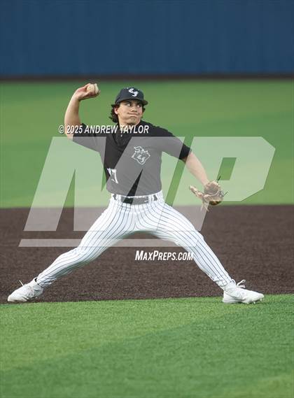 Thumbnail 3 in Clear Falls @ Kingwood photogallery.