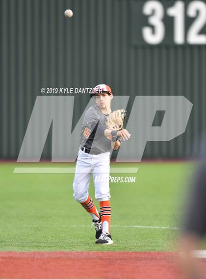 Thumbnail 2 in Pampa vs Springtown (Walker Stallcup Tournament) photogallery.