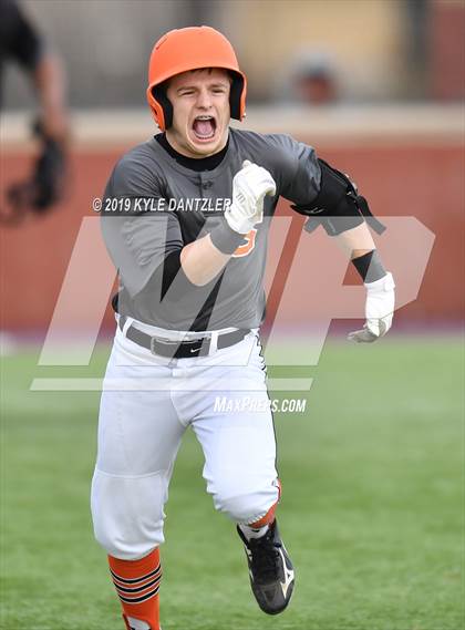 Thumbnail 1 in Pampa vs Springtown (Walker Stallcup Tournament) photogallery.