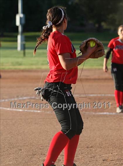 Thumbnail 1 in La Canada vs. Hart (T.O. Tournament) photogallery.