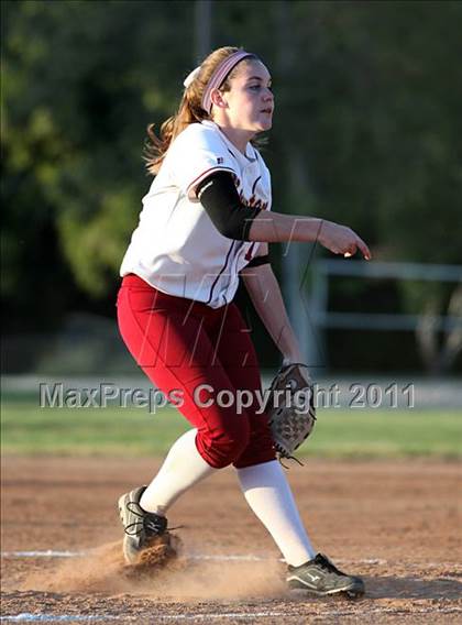 Thumbnail 3 in La Canada vs. Hart (T.O. Tournament) photogallery.