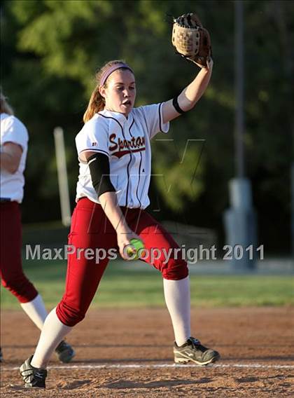 Thumbnail 2 in La Canada vs. Hart (T.O. Tournament) photogallery.